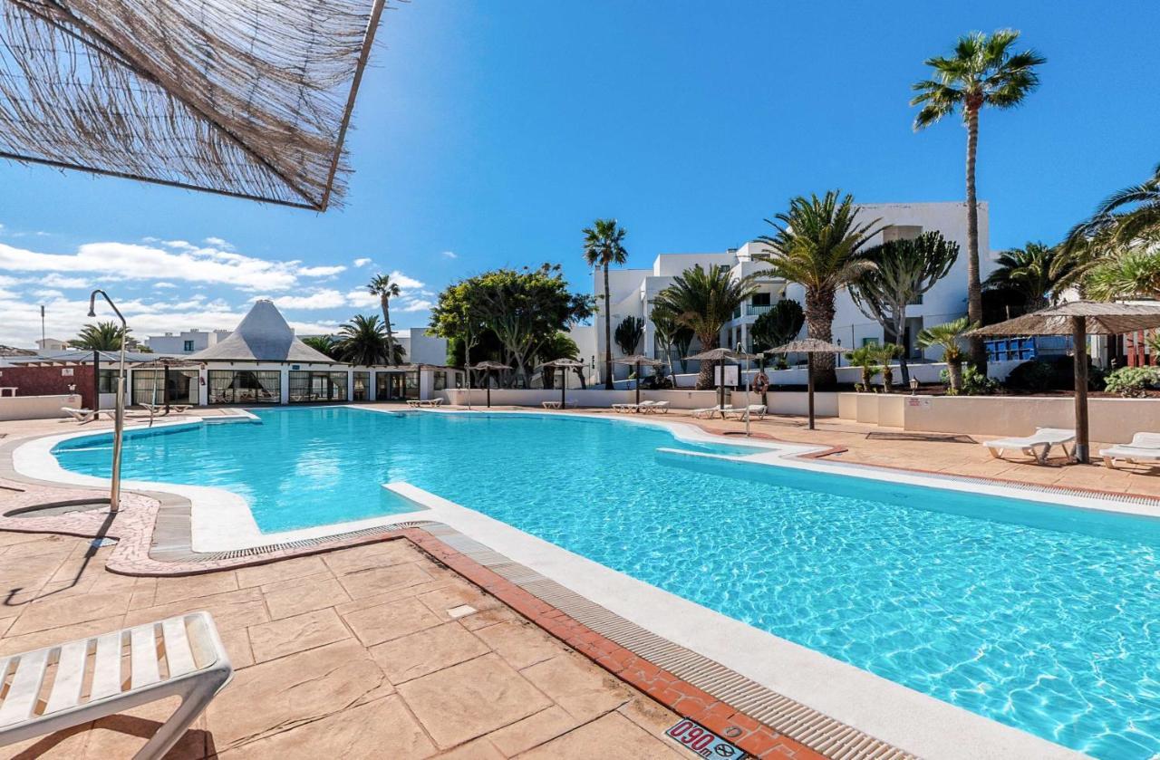 Casa Atlantis Playa Roca Apartment Costa Teguise Exterior photo